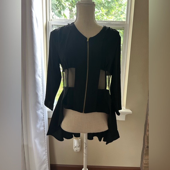 2PC Venus Black Pant Set With Sheer Detail Size 6 NWT 🔥 - Picture 3 of 6
